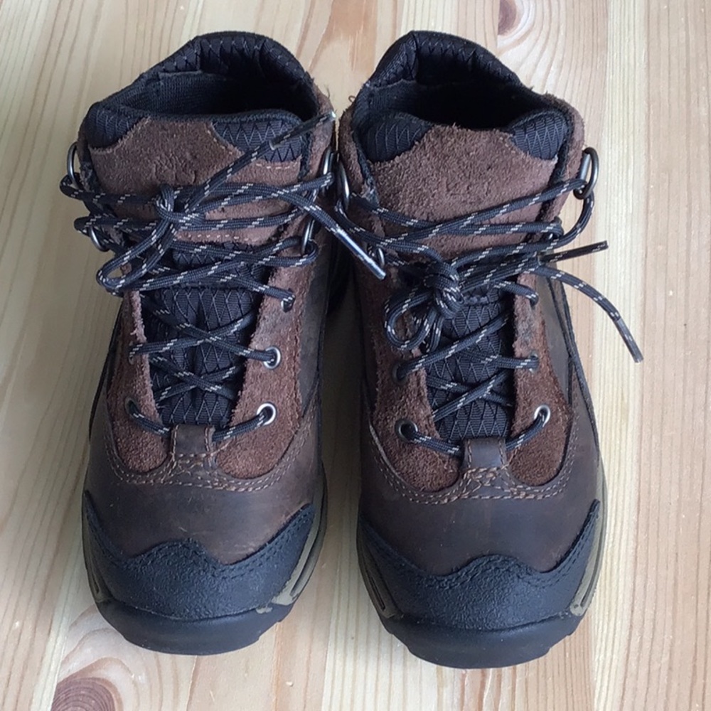 Toddler’s Timberland water proof winter Boots